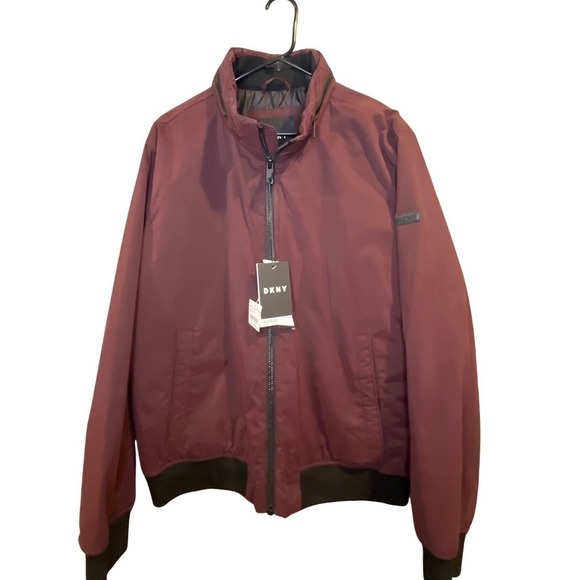 DKNY Mens Deep Plum Water Resistant Ultra Loft Bomber Jacket M28410303 Large NEW